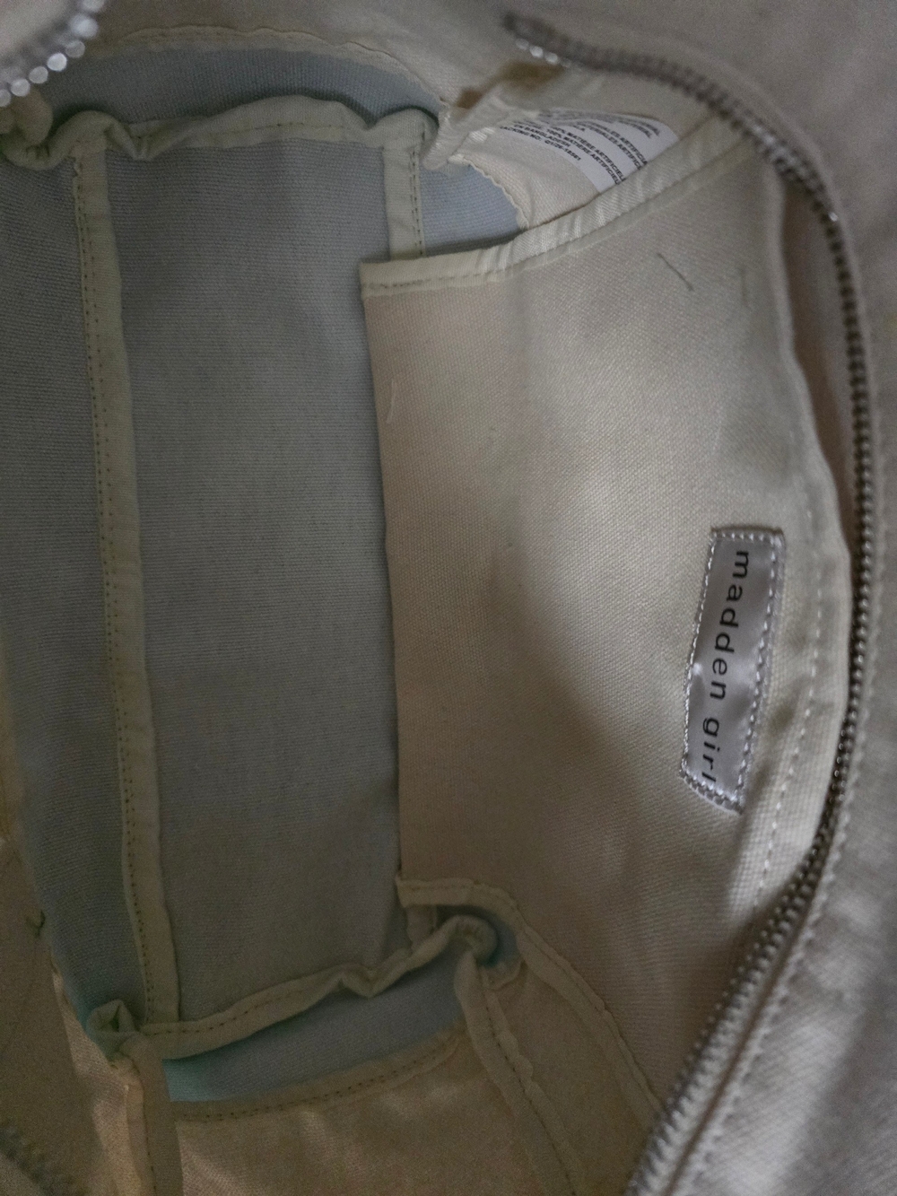 madden girl Green & Cream Canvas Tote Bag - Picture 5 of 5